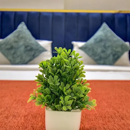 Private Bedroom In A Shared 2 Bhk Modern Apartment - Bkc Mumbai Apartment Mumbai