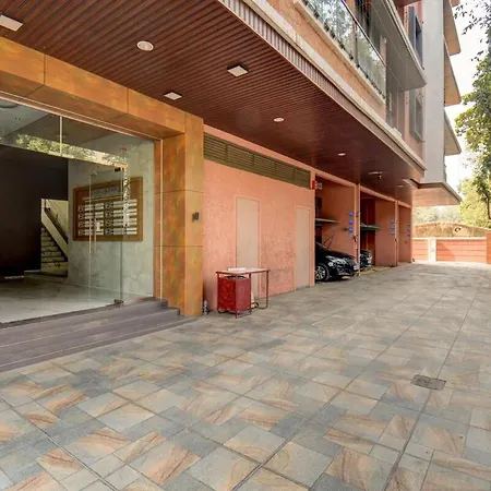 Private Bedroom In A Shared 2 Bhk Modern Apartment - Bkc Mumbai Mumbai