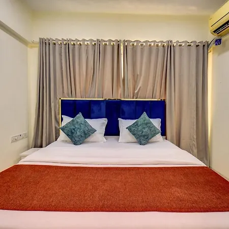 Apartment Spacious 2bhk W I Caretaker Near Bkc And Jio Center Mumbai