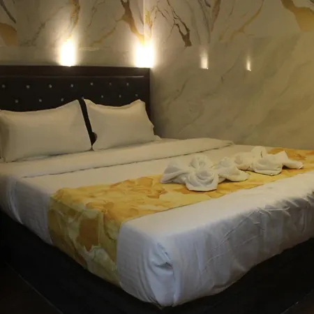 Hotel Sunset Avenue Mumbai