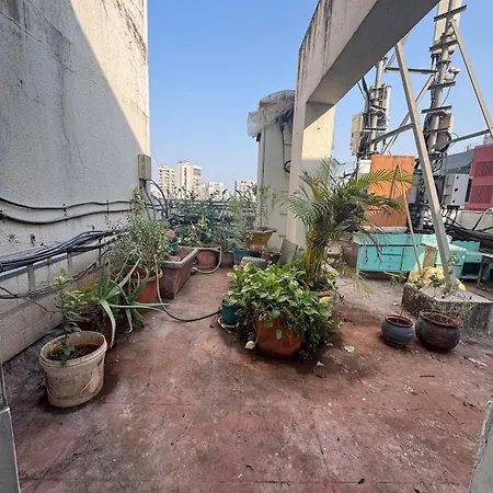 Pixiestays Forest House Juhu West Apartment