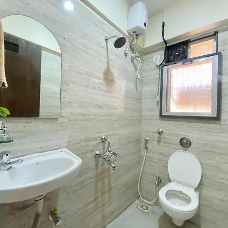 Sheetal Vaibhav 902 Apartment