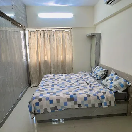Pixiestays 1807 Malad East *