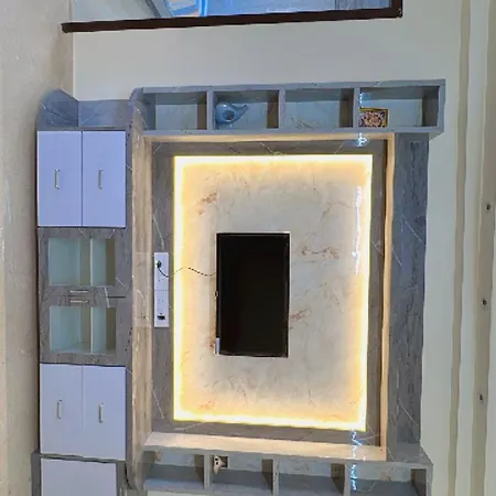 Pixiestays 1807 Malad East Apartment