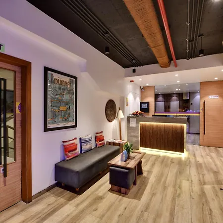 Hotel Click Andheri Midc 3*