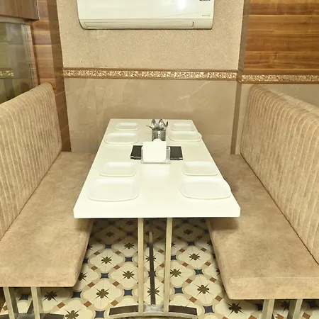 Shahi Corporate Hotel,near International Airport T-2 Hotel Mumbai