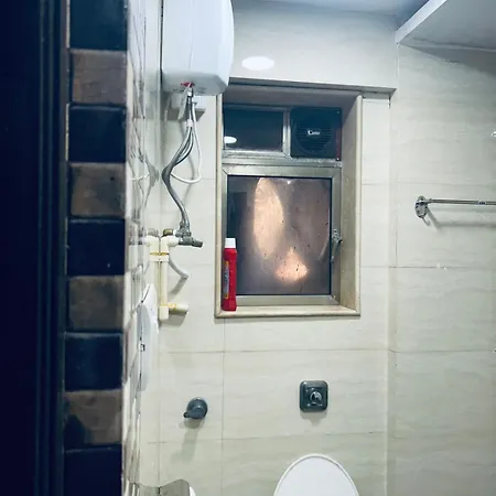 2bhk With Pvt Decks Near Sea