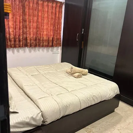 2bhk With Pvt Decks Near Sea Mumbai