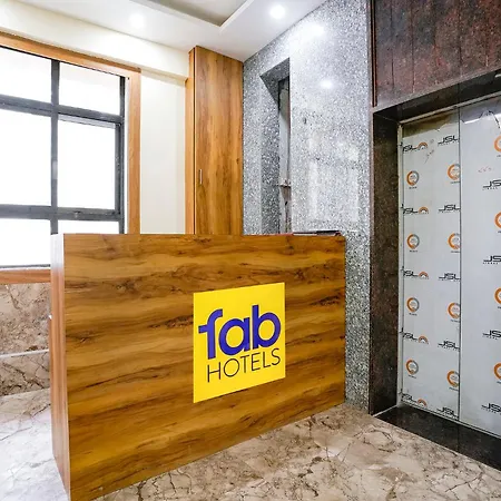 Fabhotel 7 Square - Nr Bkc