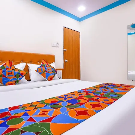 Hotel Via Raj Palace 3*