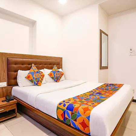 Fabhotel Shiv Leela Grand 3* Mumbai