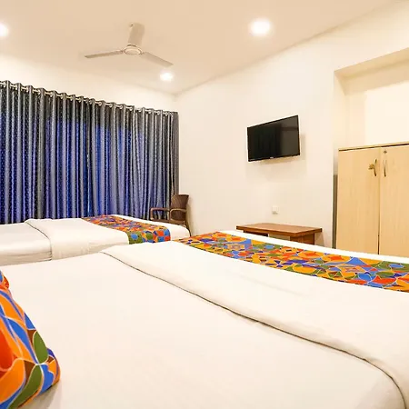 Fabhotel Shiv Leela Grand