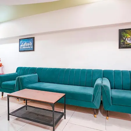 Hotel Fabhotel Shiv Leela Grand