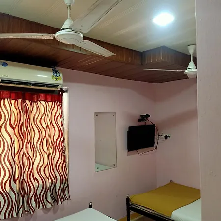 Hotel Central Inn Inn Mumbai