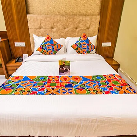 Hotel Fabhotel Seven Hills - Nr International Airport 3*