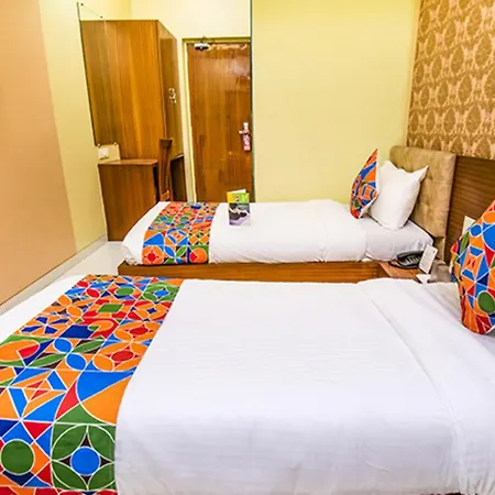 Fabhotel Seven Hills - Nr International Airport Hotel Mumbai