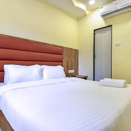 Hotel Deluxe Mumbai