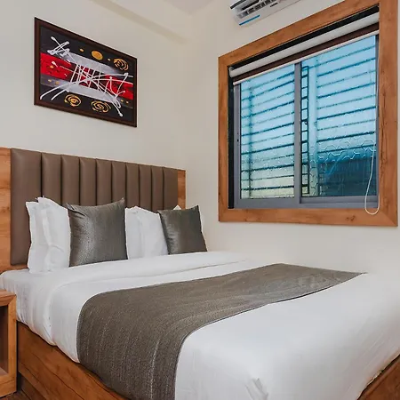 Fabhotel Airport Palace - Nr International Airport Hotel Mumbai