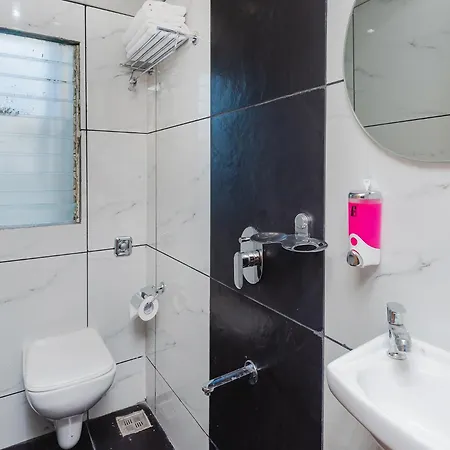 Fabhotel Airport Palace - Nr International Airport 3*