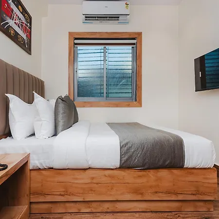 Fabhotel Airport Palace - Nr International Airport Hotel Mumbai