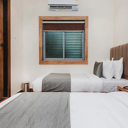 Fabhotel Airport Palace - Nr International Airport 3*