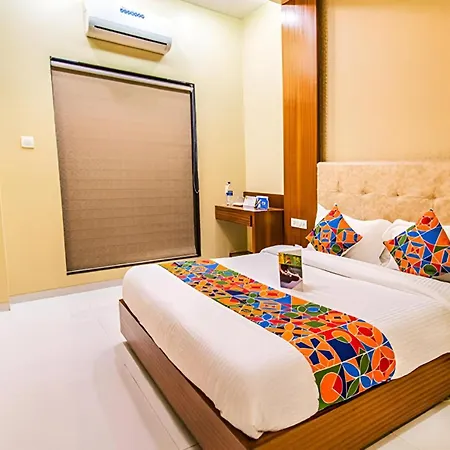 Glitz New Seven Hills - Nr International Airport Guest house