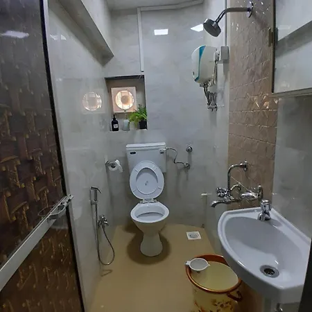Apartment The Pali Nest A Peaceful Retreat In Pali, Bandra Mumbai