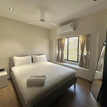 Apartment Plush Bandra West - Luxury 2bhk & Study