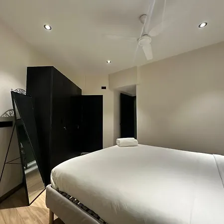 Apartment Plush Bandra West - Luxury 2bhk & Study *