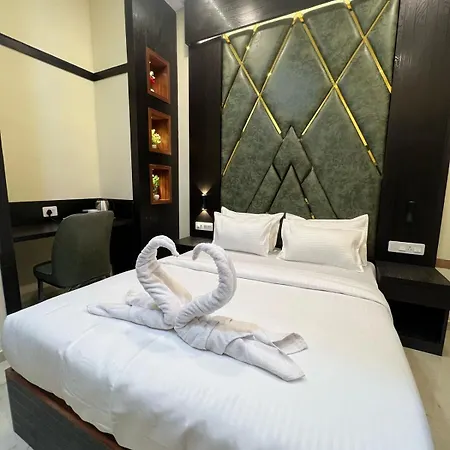 Sky Suite-sahar Cargo And Intl Airport