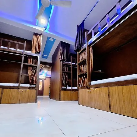 Neon Nest Suits Asalpha Metro * Mumbai