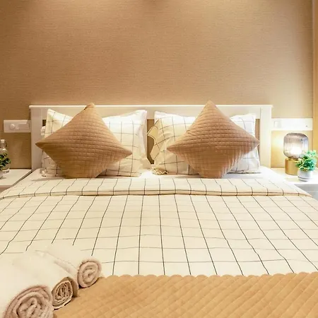 1 Bhk Comfort And Royale Flat Mumbai
