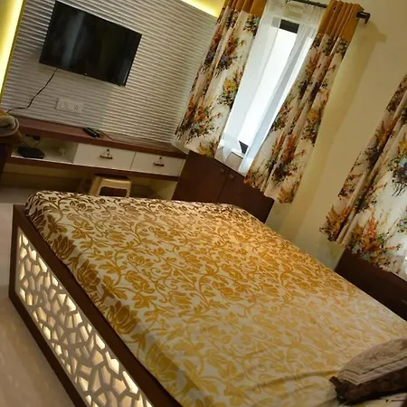 Hotal Amigo Hotel