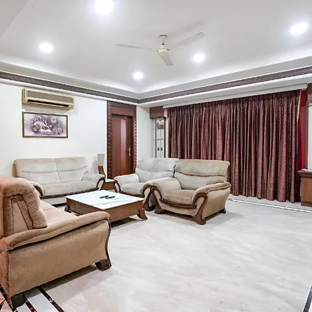 Apartment Retreats At Welcome Nr Andheri Mumbai
