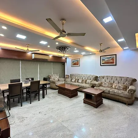 Apartment Retreats At Welcome In Santacruz, *