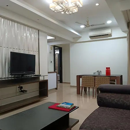 Retreats At Welcome In Santacruz, Mumbai