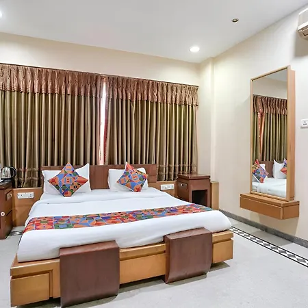 Apartment Retreats At Welcome Nr International Airport Mumbai
