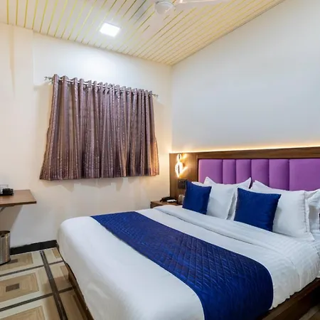 Hotel Ananta Mumbai