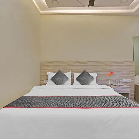 O Kiwi International 4*
