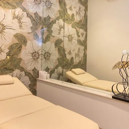 Hotel Z Bliss Suites, Bkc Mumbai