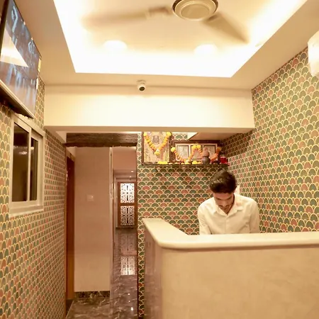Laksh 2* Mumbai