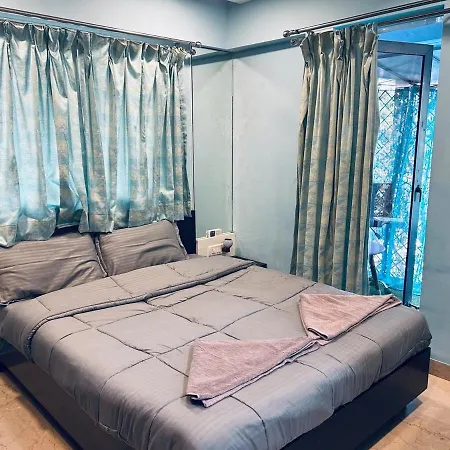 Apartment With A Balcony At Carters Mumbai