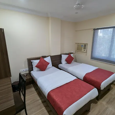 Jewel Palace Hotel 2*