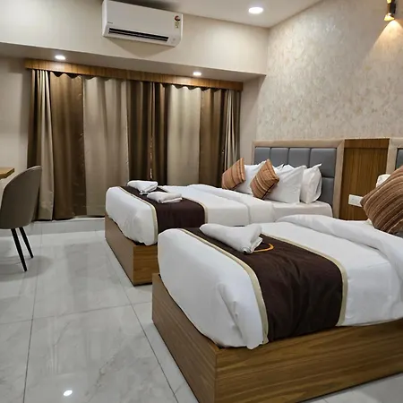 Galaxy Bkc Hotel