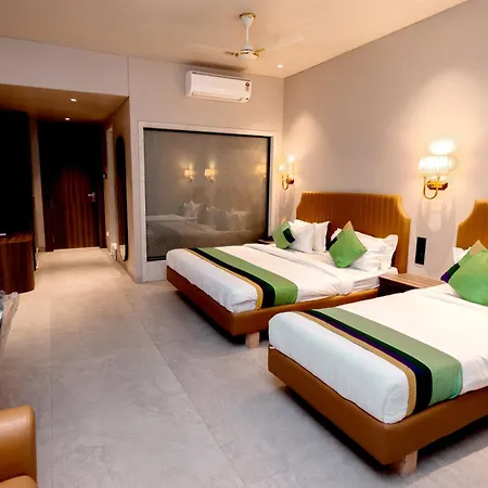 Hotel Golden Tulipz Mumbai