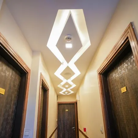 Hotel Skylink Hospitality Mahalaxmi 3*