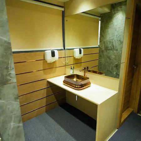 Skylink Hospitality Mahalaxmi Hotel 3*