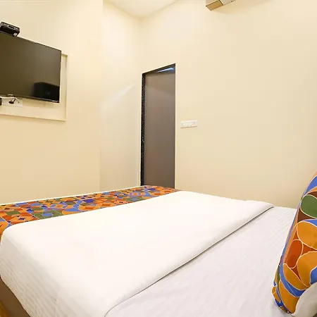 Hotel Glitz Freedom International 3*