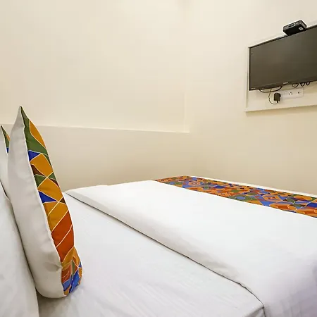 Hotel Glitz Freedom International 3*