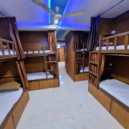 Neon Nest Suits Asalpha Metro * Mumbai
